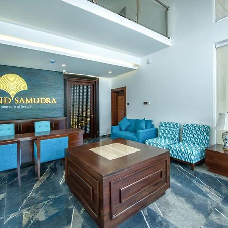 Grand Samudra Hotel Тангалла Экстерьер фото